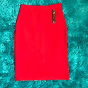 NWT Plus size Midi fitted pencil skirt